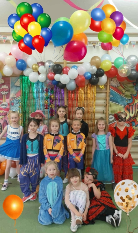 ? Bal Karnawałowy  ?